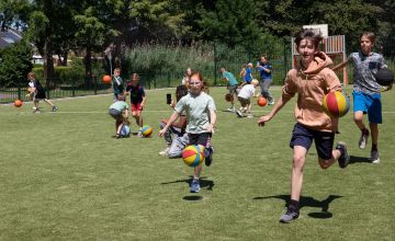 Opening vernieuwde sport- en speelplek Park Atlantis groot succes